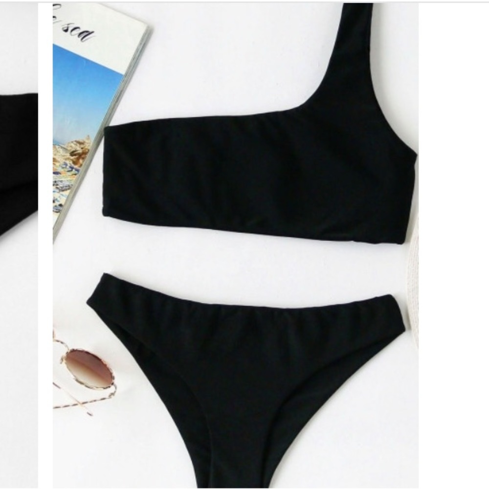 One Shoulder Black Bikini - Picture 2 of 5